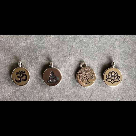 “Money” Diffuser Bracelet - Small 6” - Picture 5 of 6